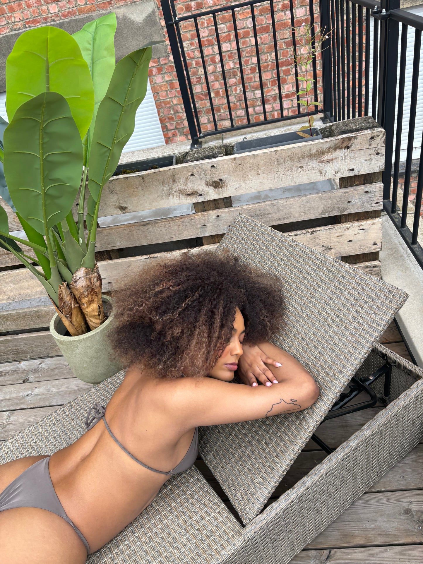 BEACHY BOTTOMS